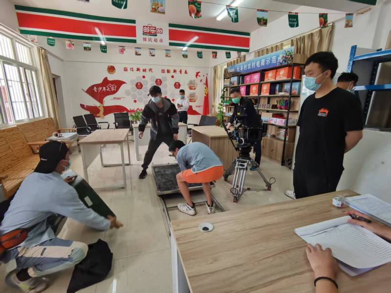 龙岩广告片拍摄公司：极简主义践行者，少即是多的视觉哲学